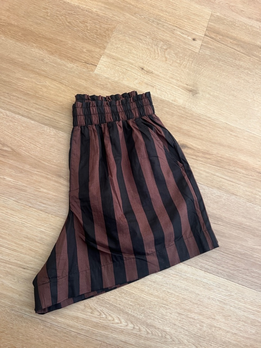 aerie High-Waist Striped Shorts — Black and Brown